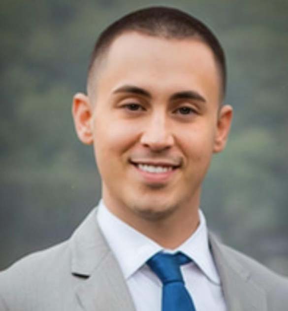 Mortgage advisor guiding Long Island home financing solutions